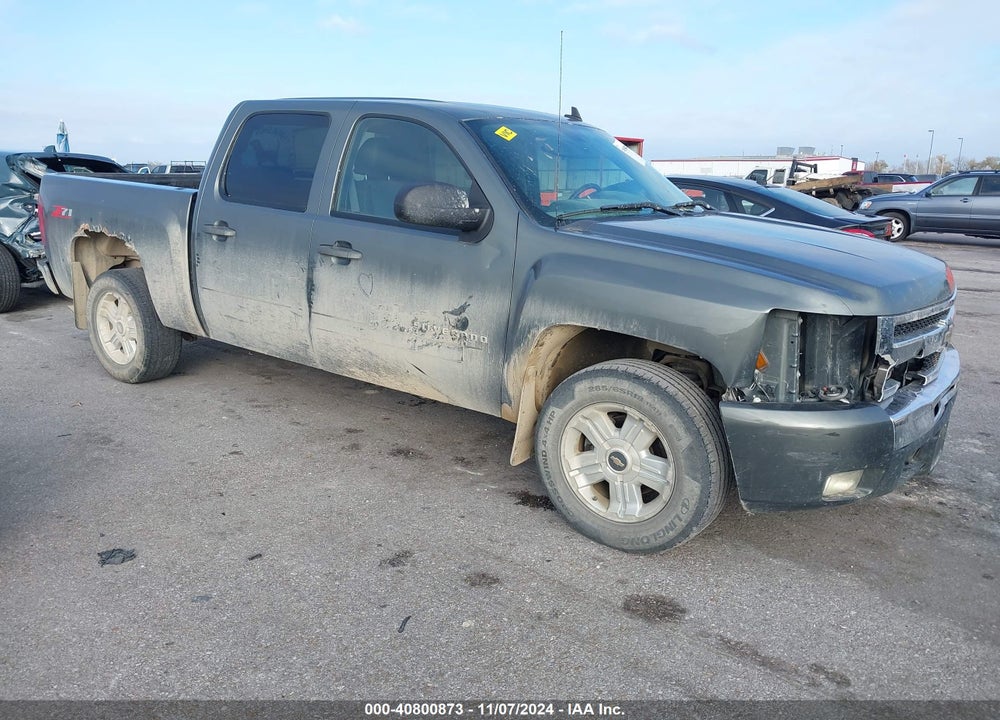 2011 CHEVROLET SILVERADO 1500 LT VIN: 3GCPCSE0XBG230363