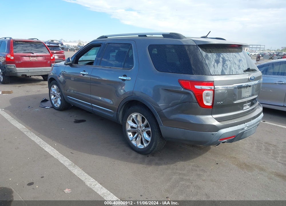 2012 FORD EXPLORER XLT VIN: 1FMHK7D88CGA31929