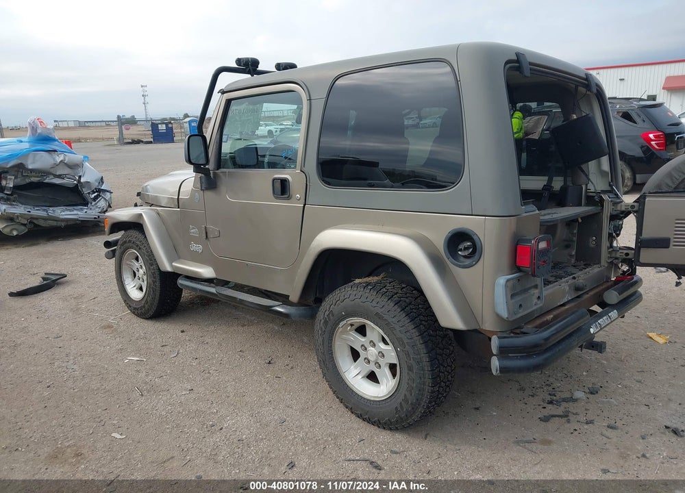 2004 JEEP WRANGLER SAHARA VIN: 1J4FA59S44P764692