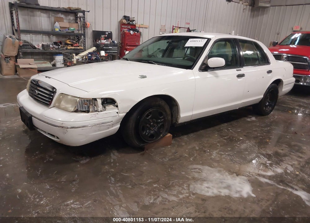1998 FORD CROWN VICTORIA LX VIN: 2FAFP74W5WX191444