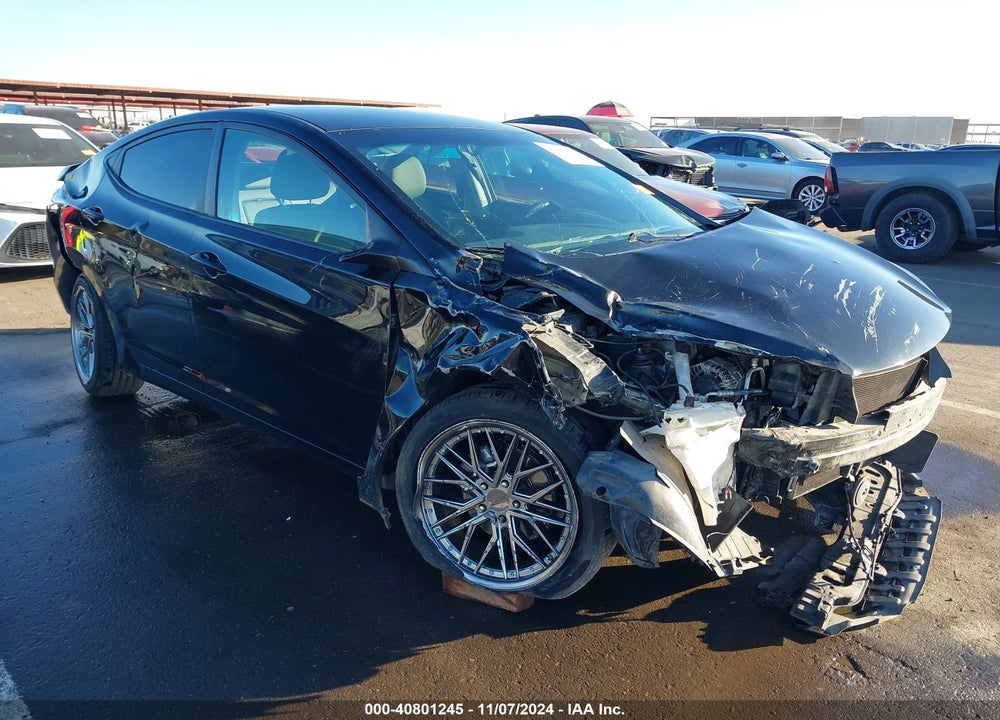 2011 HYUNDAI ELANTRA GLS VIN: 5NPDH4AE8BH038268