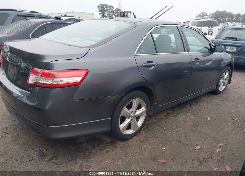 2011 TOYOTA CAMRY SE VIN: 4T1BF3EK5BU768583