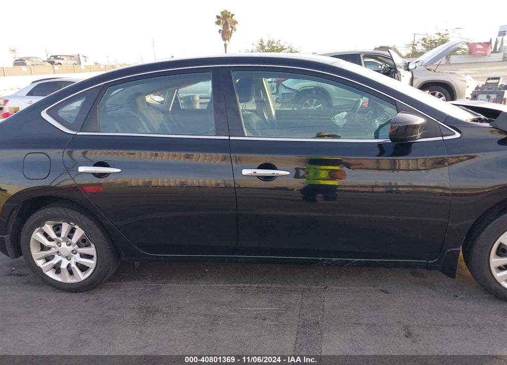 2017 NISSAN SENTRA SV VIN: 3N1AB7AP8HY323137