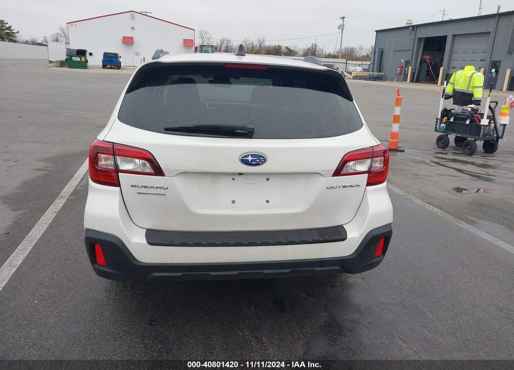 2018 SUBARU OUTBACK 2.5I TOURING VIN: 4S4BSATCXJ3266071