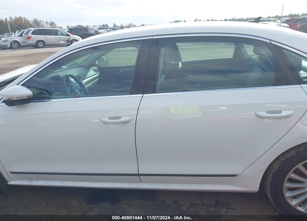2016 VOLKSWAGEN PASSAT 1.8T SE VIN: 1VWBT7A31GC012813