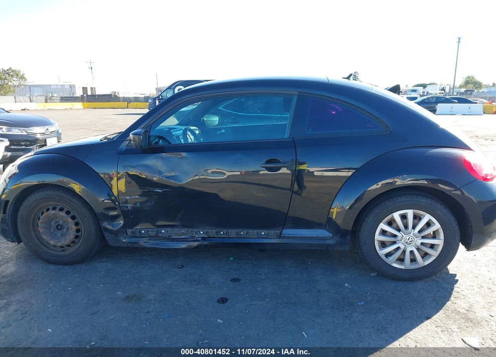 2012 VOLKSWAGEN BEETLE ENTRY VIN: 3VWFP7AT0CM638111