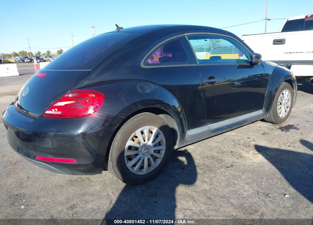 2012 VOLKSWAGEN BEETLE ENTRY VIN: 3VWFP7AT0CM638111