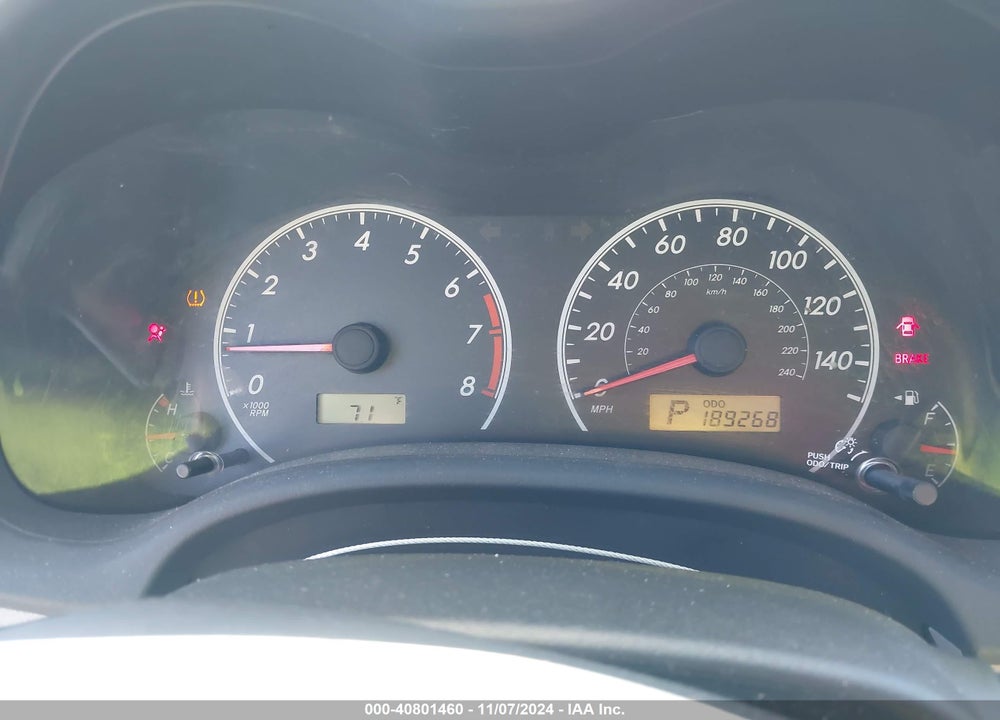 2011 TOYOTA COROLLA LE VIN: 2T1BU4EE0BC587673