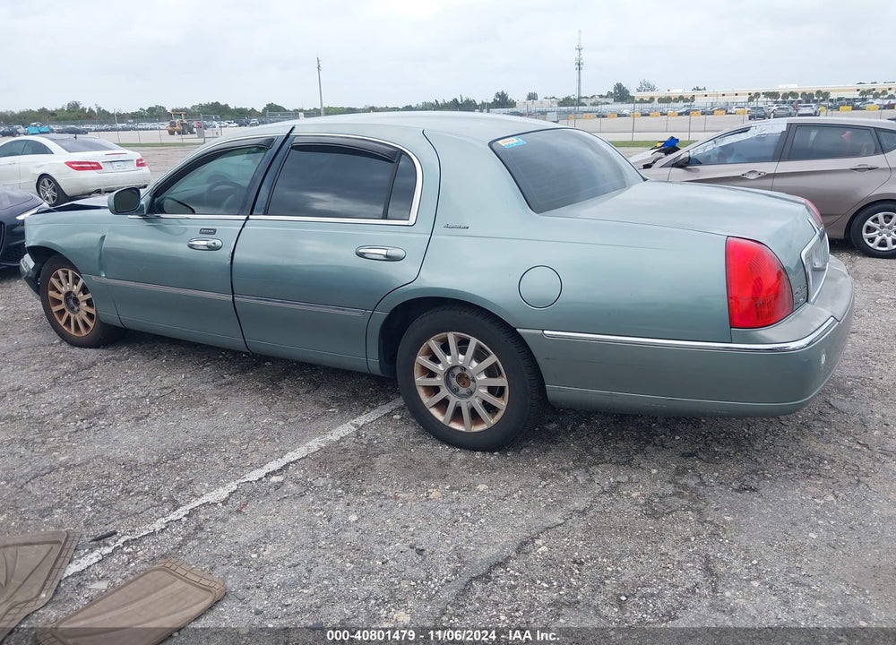 2006 LINCOLN TOWN CAR SIGNATURE VIN: 1LNHM81V46Y619416