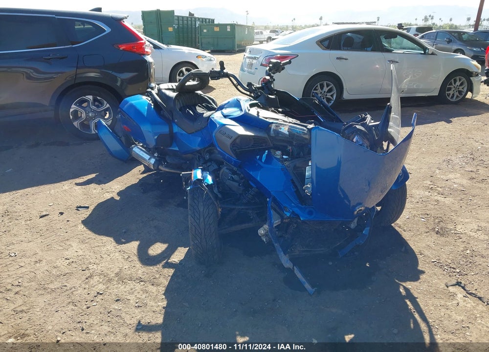 2018 CAN-AM SPYDER ROADSTER F3-T/F3 LIMITED/F3 LIMITED 10TH ANNIVERSARY VIN: 2BXREDD20JV000736