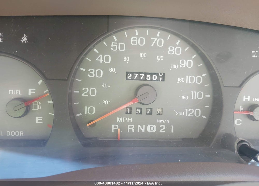 1998 MERCURY GRAND MARQUIS VIN: 2MEFM74W7WX614414