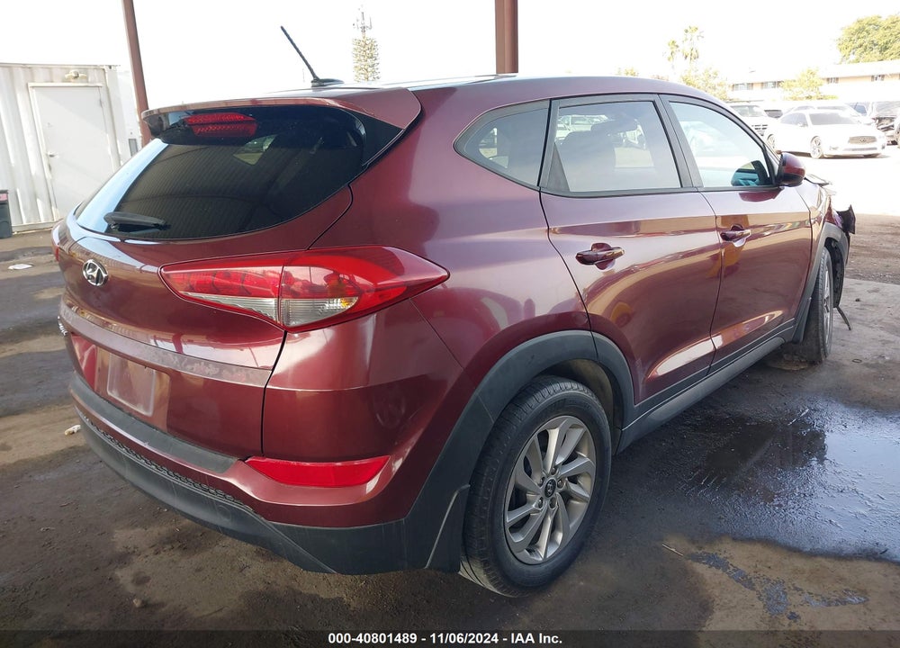 2016 HYUNDAI TUCSON SE VIN: KM8J23A45GU055110