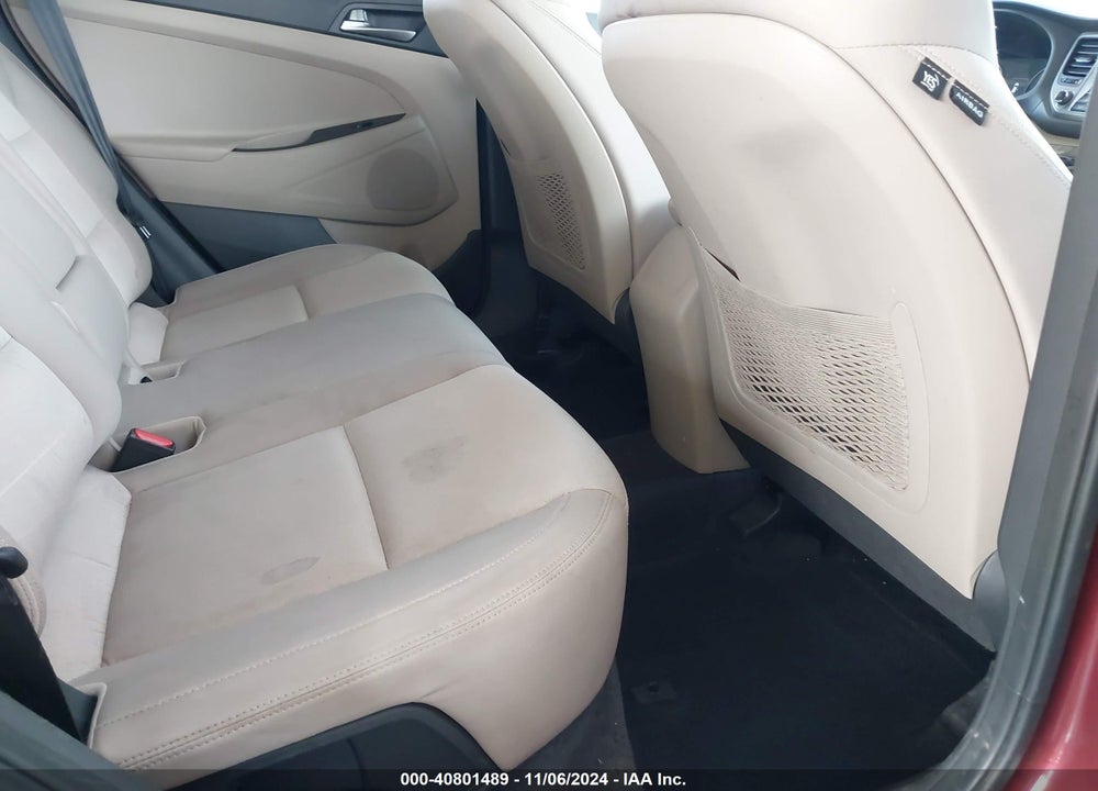 2016 HYUNDAI TUCSON SE VIN: KM8J23A45GU055110