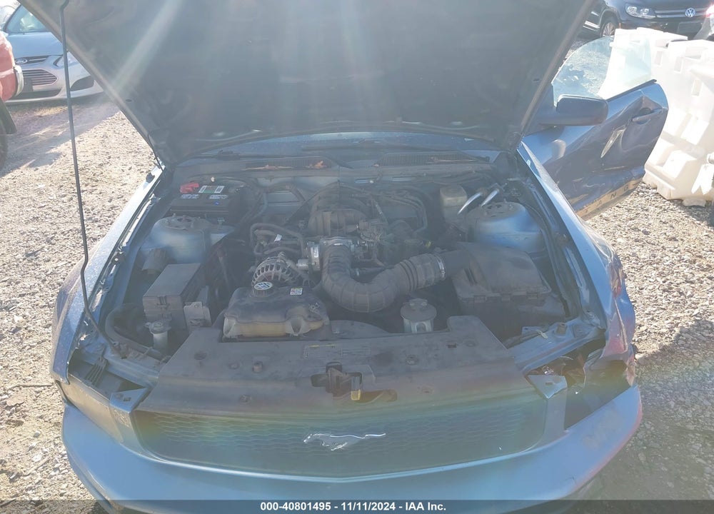 2005 FORD MUSTANG VIN: 1ZVFT84N355253536