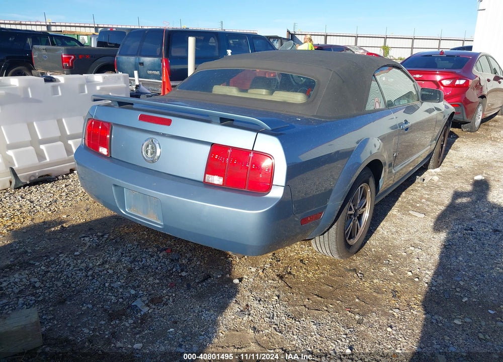 2005 FORD MUSTANG VIN: 1ZVFT84N355253536