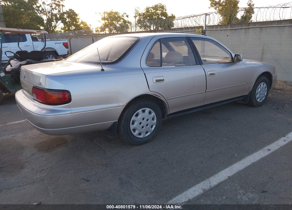 1995 TOYOTA CAMRY LE VIN: JT2SK12E3S0295155