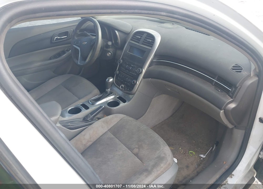 2015 CHEVROLET MALIBU LS VIN: 1G11B5SL3FU150648