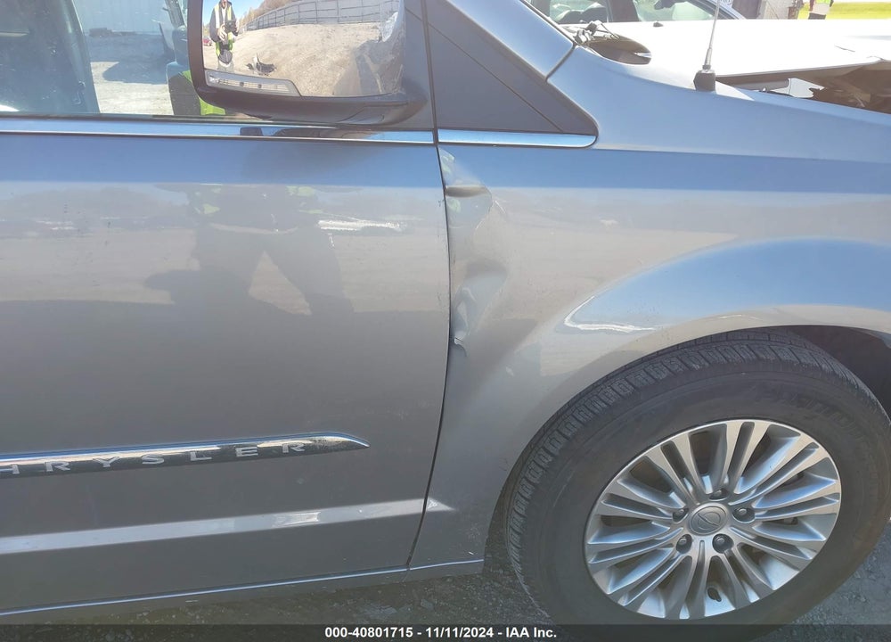 2015 CHRYSLER TOWN & COUNTRY TOURING-L VIN: 2C4RC1CGXFR698998