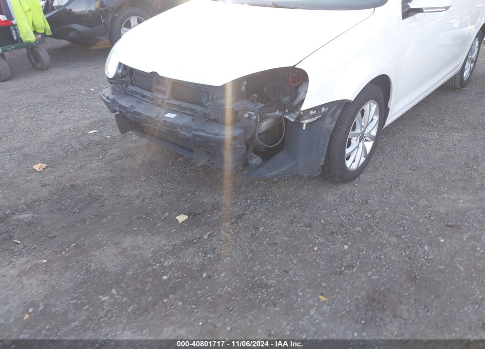 2010 VOLKSWAGEN JETTA LIMITED EDITION VIN: 3VWRZ7AJ9AM124647
