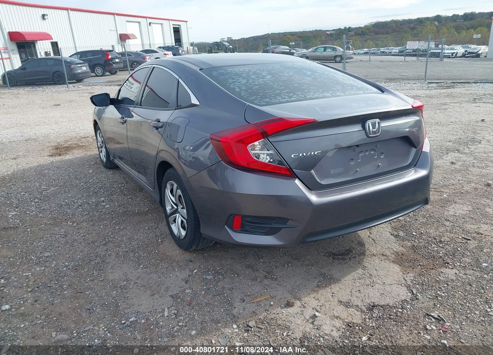 2018 HONDA CIVIC LX VIN: 19XFC2F5XJE043785