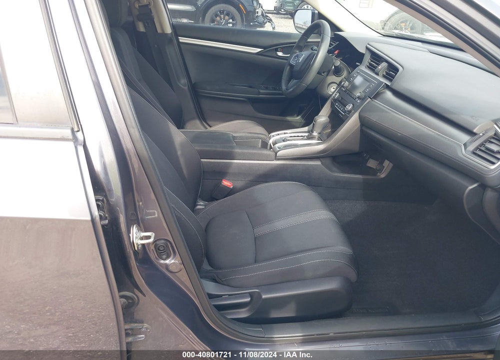 2018 HONDA CIVIC LX VIN: 19XFC2F5XJE043785