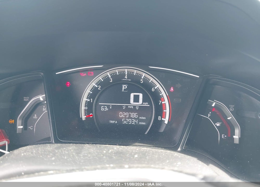 2018 HONDA CIVIC LX VIN: 19XFC2F5XJE043785