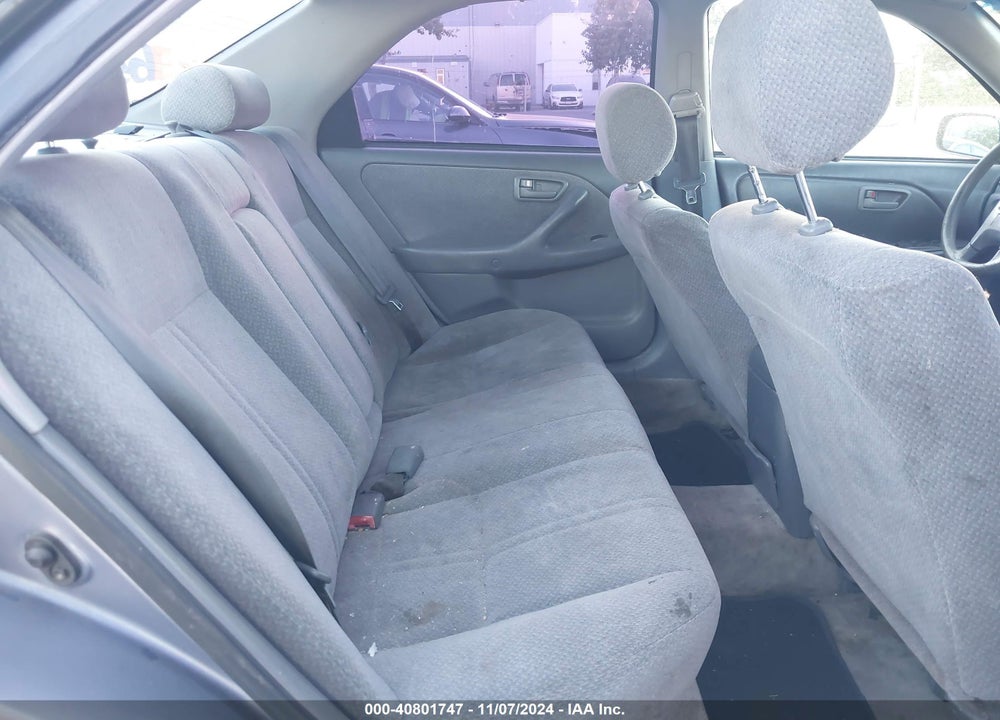 2000 TOYOTA CAMRY LE VIN: JT2BG22K5Y0399541
