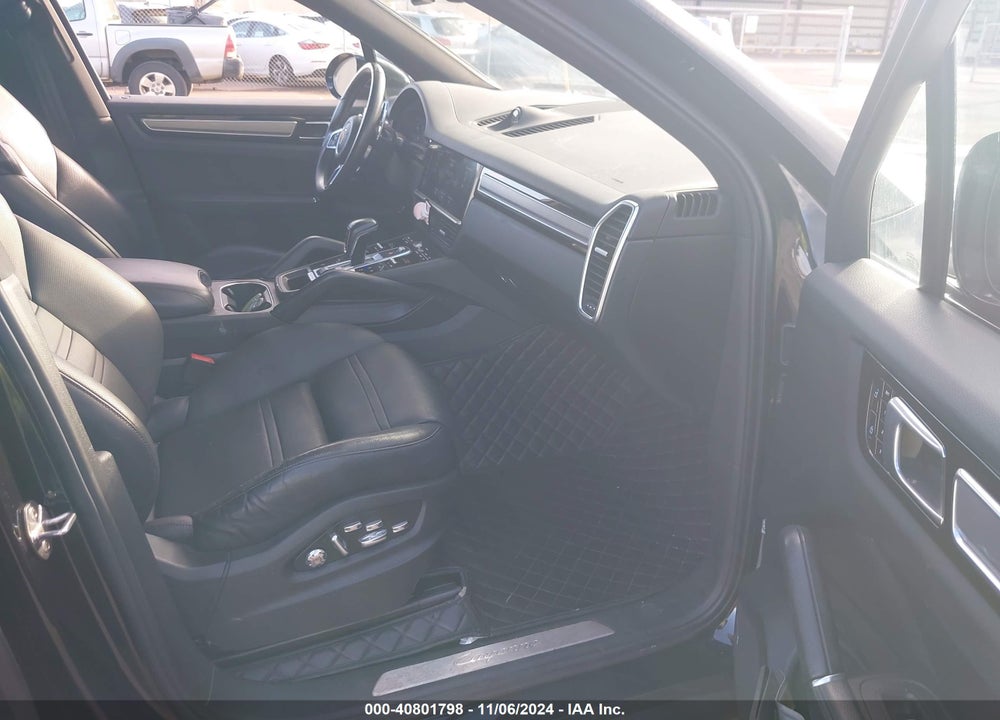2019 PORSCHE CAYENNE VIN: WP1AA2AY7KDA18782
