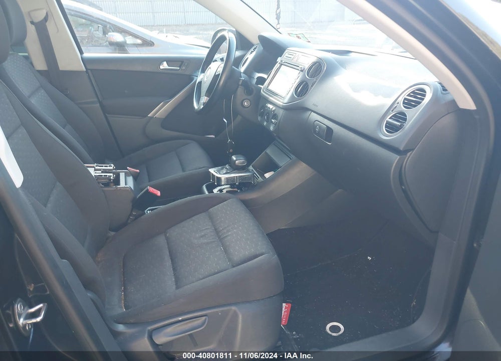 2009 VOLKSWAGEN TIGUAN S/SE/SEL VIN: WVGAV75N19W504257