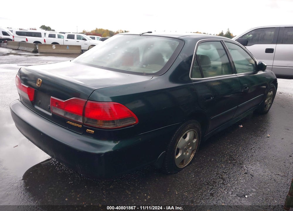 2001 HONDA ACCORD 3.0 EX VIN: 1HGCG16581A006398