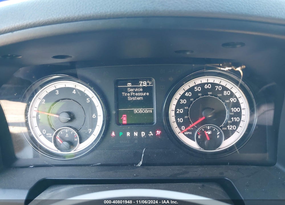 2019 RAM 1500 CLASSIC TRADESMAN 4X2 6'4 BOX VIN: 1C6RR6FG1KS712729