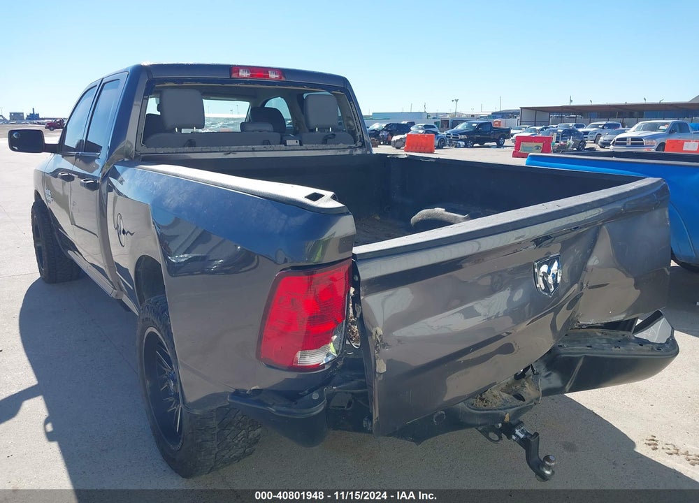 2019 RAM 1500 CLASSIC TRADESMAN 4X2 6'4 BOX VIN: 1C6RR6FG1KS712729