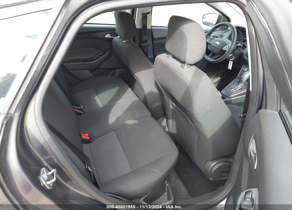 2018 FORD FOCUS SE VIN: 1FADP3K22JL226267