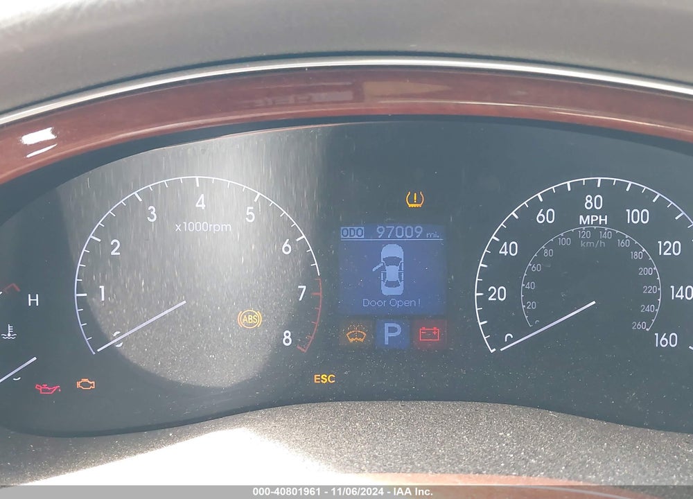 2013 HYUNDAI GENESIS 3.8 VIN: KMHGC4DD3DU215554