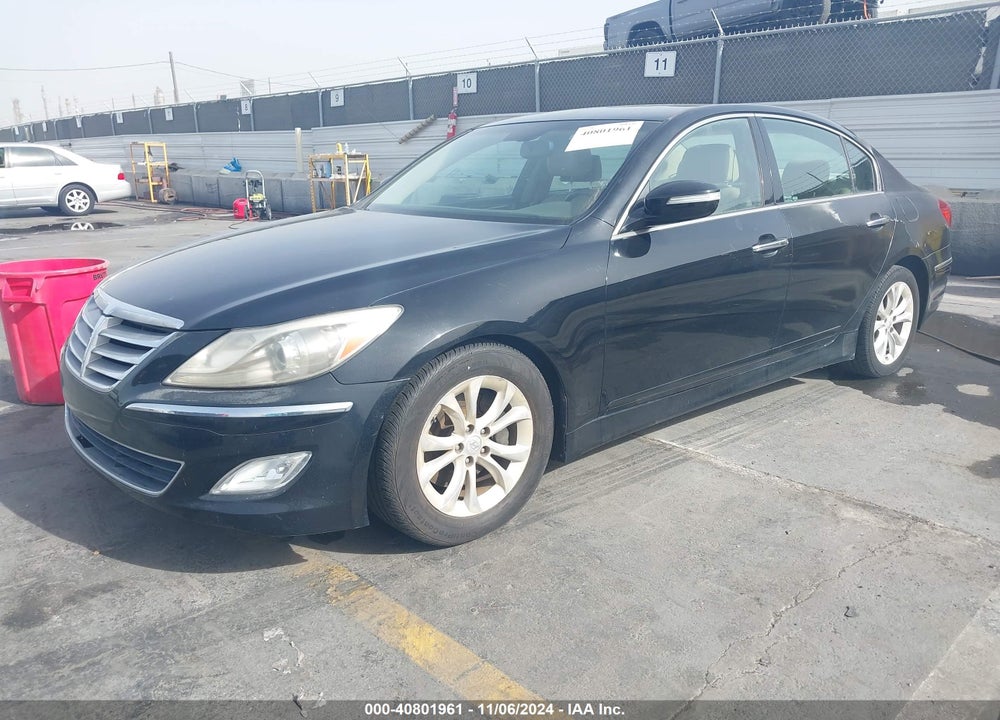 2013 HYUNDAI GENESIS 3.8 VIN: KMHGC4DD3DU215554