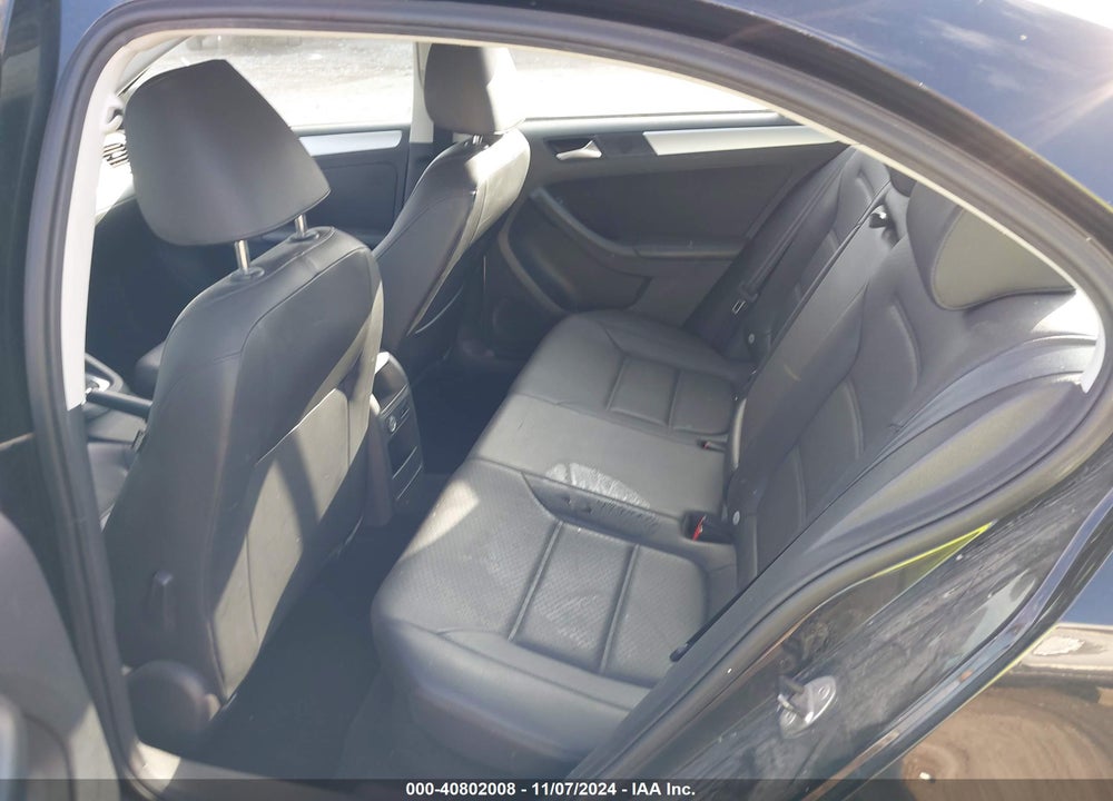 2013 VOLKSWAGEN JETTA 2.5L SE VIN: 3VWDX7AJ0DM256930