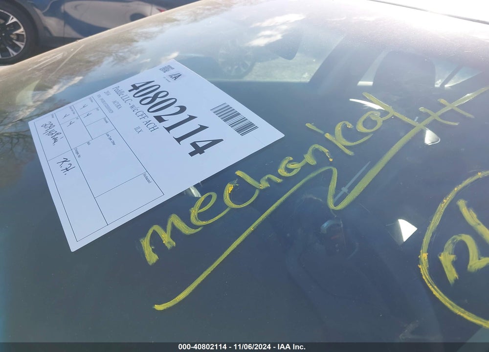 2014 ACURA ILX 2.0L VIN: 19VDE1F32EE010529