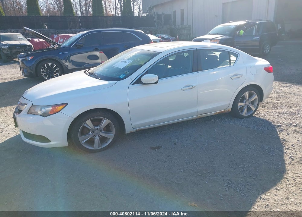2014 ACURA ILX 2.0L VIN: 19VDE1F32EE010529