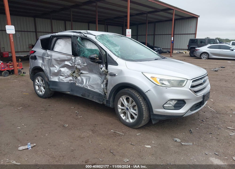 2017 FORD ESCAPE SE VIN: 1FMCU0G98HUD44441