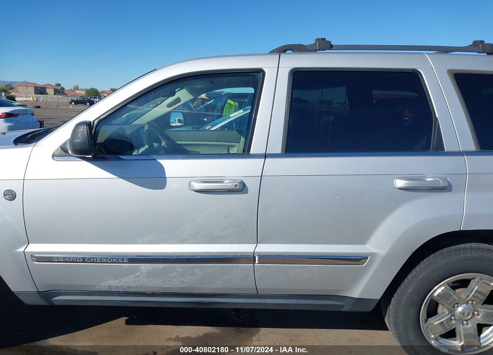 2005 JEEP GRAND CHEROKEE LIMITED VIN: 1J8HR58215C573130