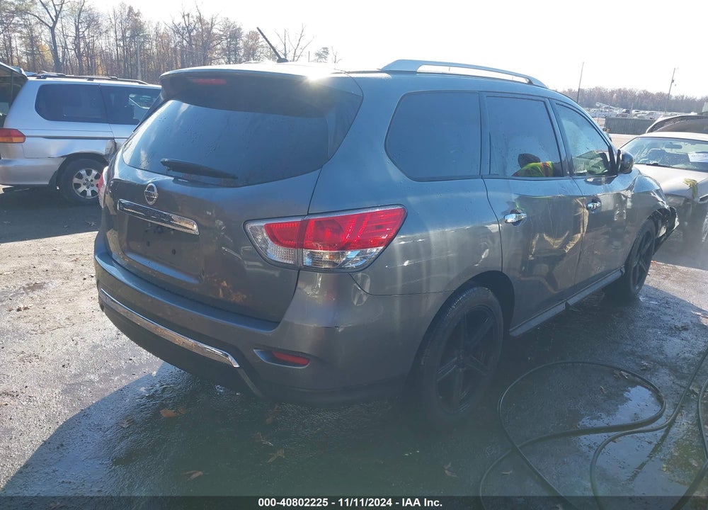 2015 NISSAN PATHFINDER S VIN: 5N1AR2MN6FC672661