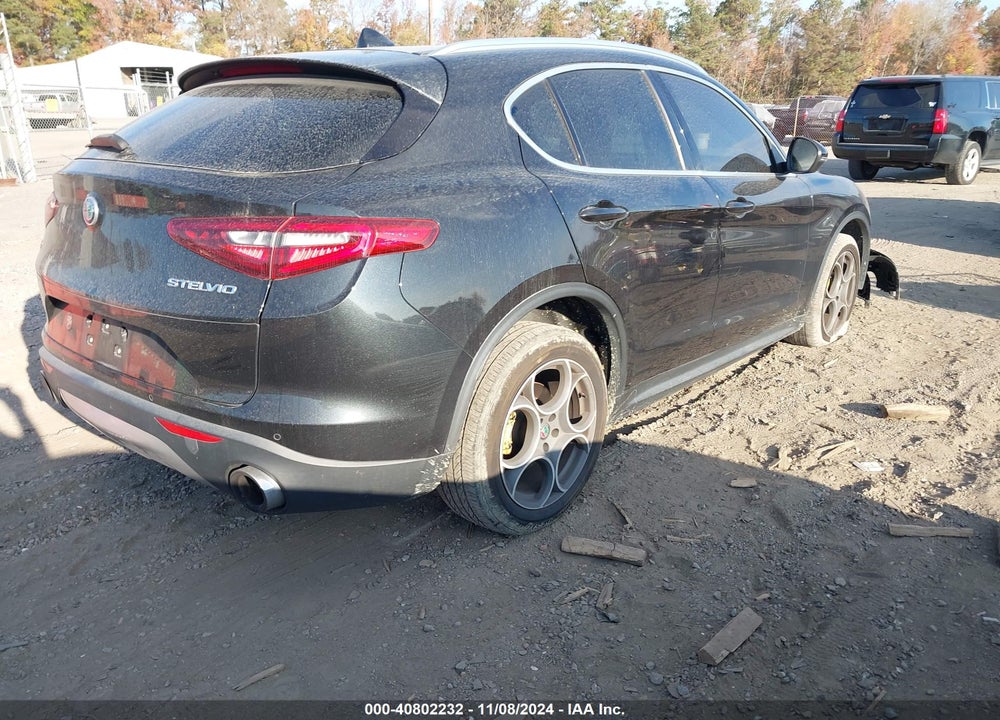 2018 ALFA ROMEO STELVIO AWD VIN: ZASFAKAN4J7B71587