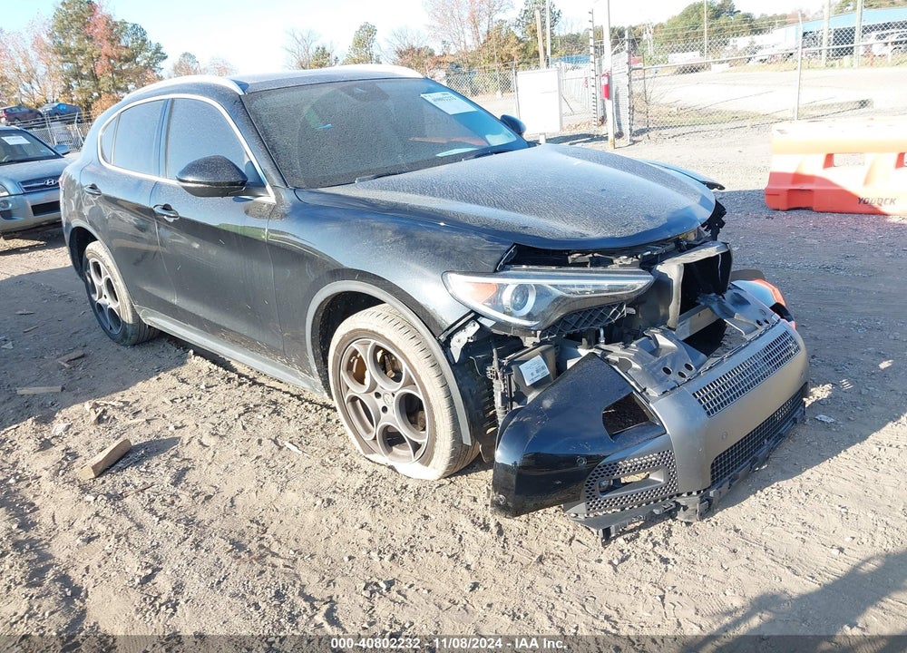 2018 ALFA ROMEO STELVIO AWD VIN: ZASFAKAN4J7B71587