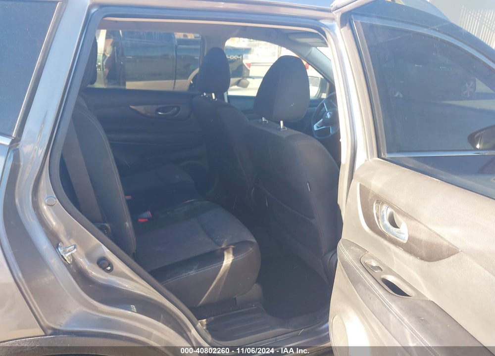 2019 NISSAN ROGUE SV VIN: JN8AT2MT6KW257437
