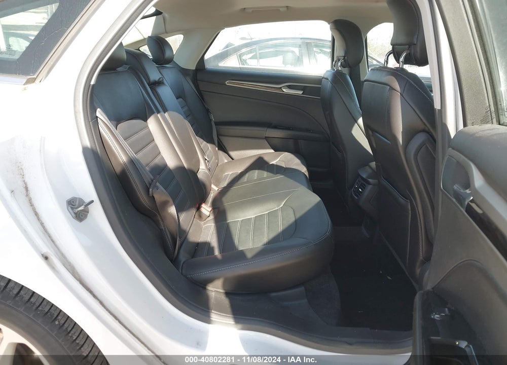 2015 FORD FUSION SE VIN: 1FA6P0HDXF5108866