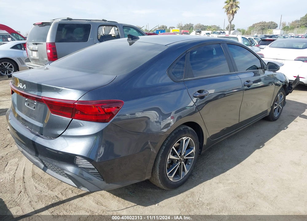 2024 KIA FORTE LXS VIN: 3KPF24AD9RE780887