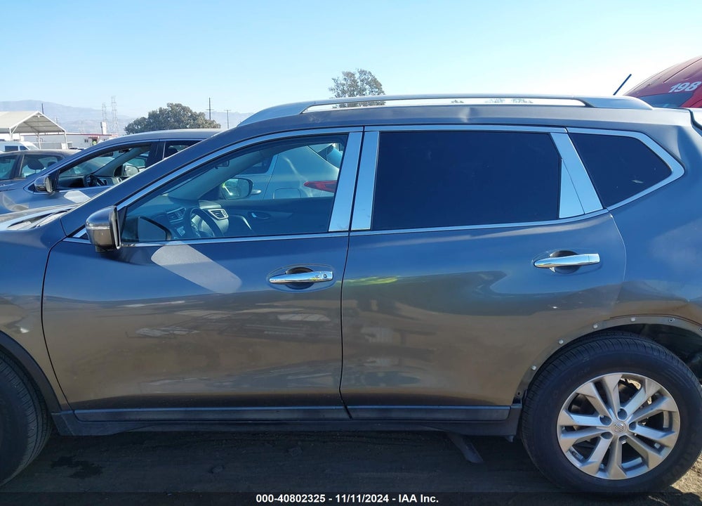 2015 NISSAN ROGUE SV VIN: 5N1AT2MT4FC766764