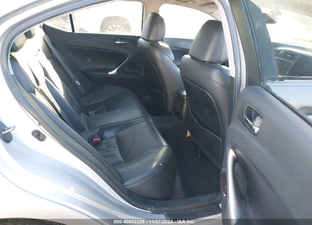 2007 LEXUS IS 250 VIN: JTHBK262372029822