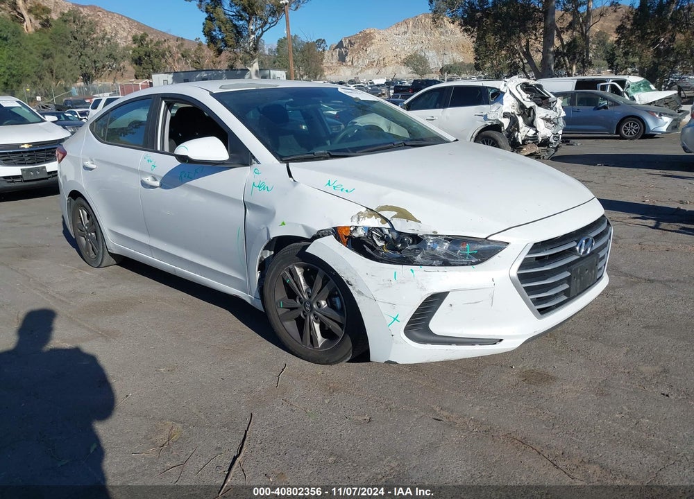 2018 HYUNDAI ELANTRA SEL VIN: 5NPD84LF3JH285525