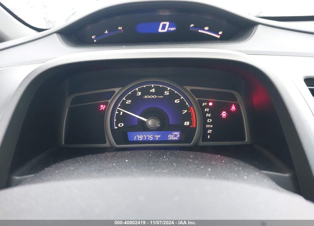 2010 HONDA CIVIC LX VIN: 19XFA1F59AE016187
